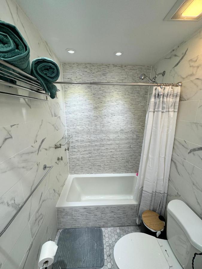 The Waltham Private Room & Bathroom John F Kennedy Jfk Lga Airport Manhattan Penn Station Bullet-Train 15 Min Nowy Jork Zewnętrze zdjęcie